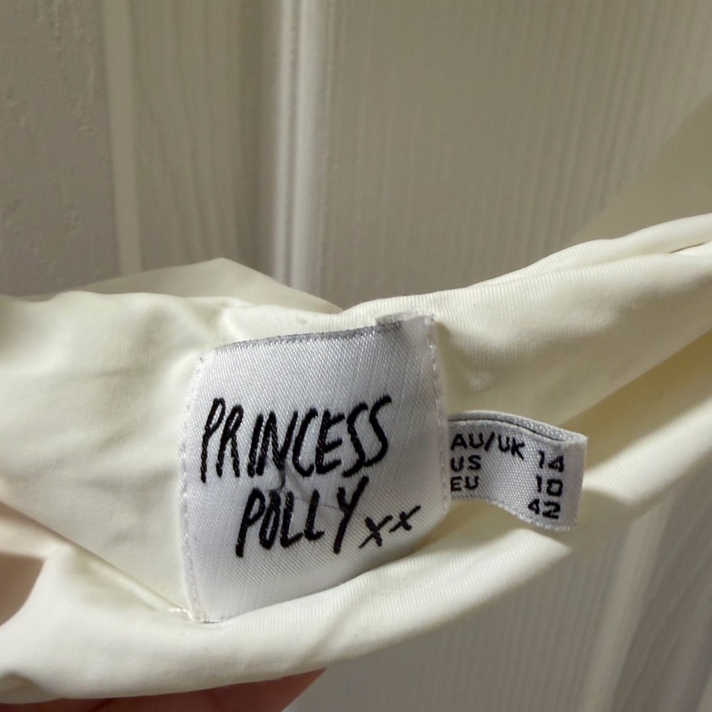 Princess Polly Halter Top